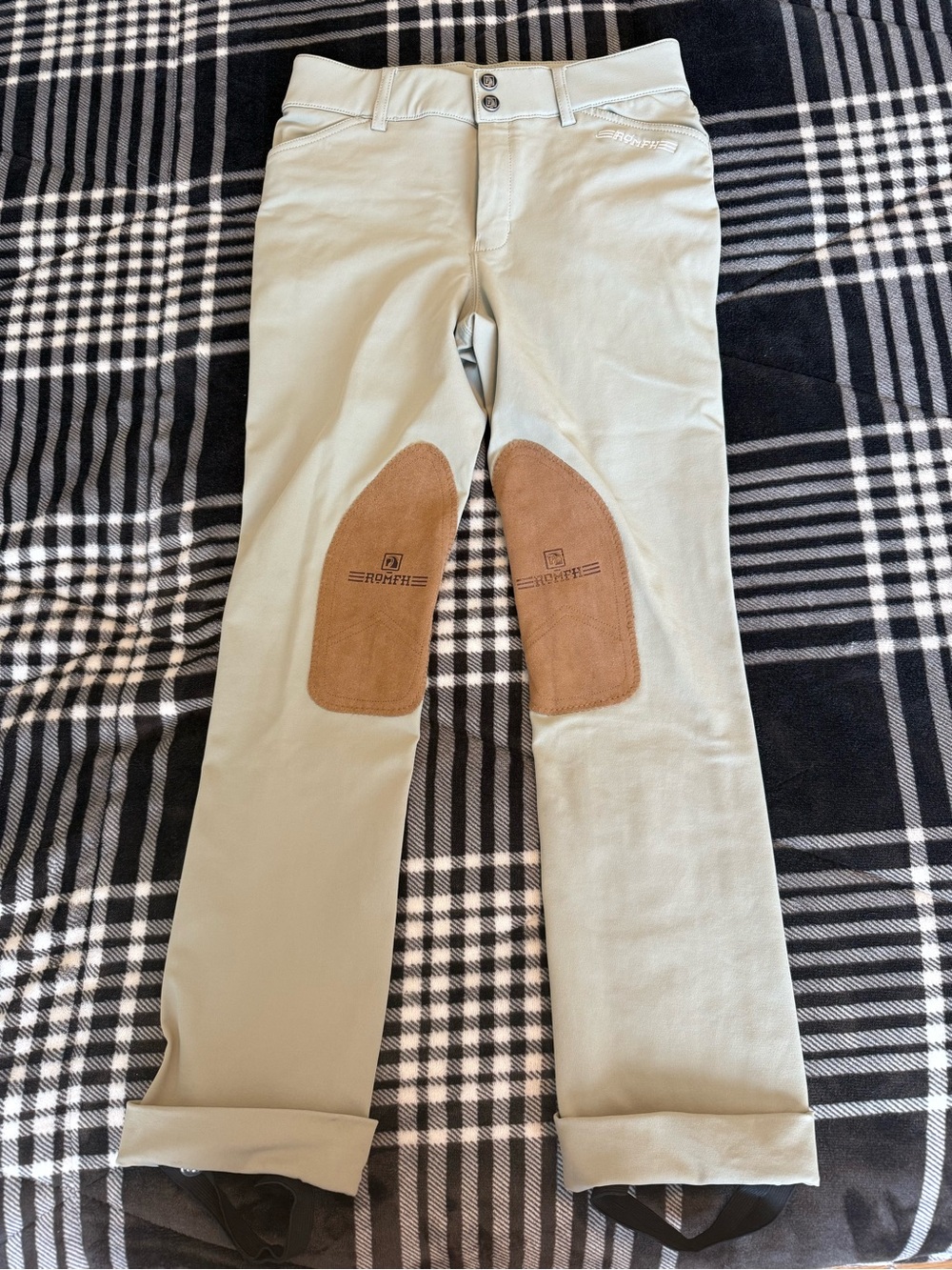 Romfh light beige jodhpurs with tan suede knee patches